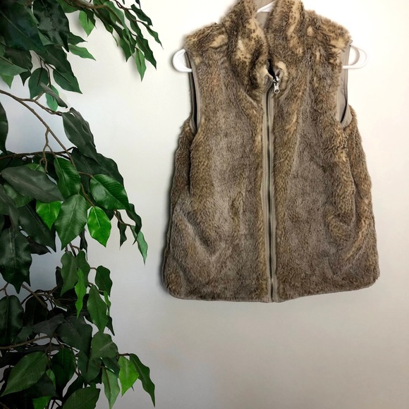 Fur vest - Picture 1 of 1